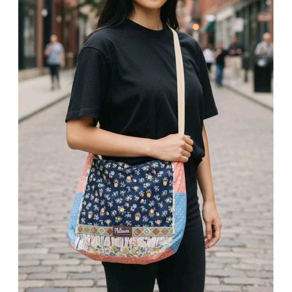 Matilda Jane PLATINUM Messenger Crossbody Hobo Large Knot Bag Floral Vespa READ
